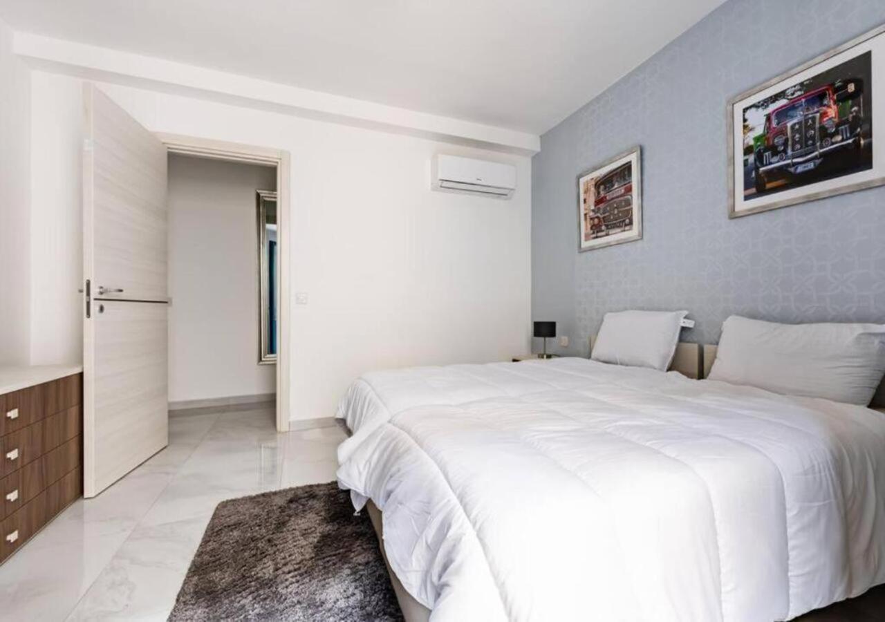 Sea View Luxury Apartment Brand New In Валетта Экстерьер фото
