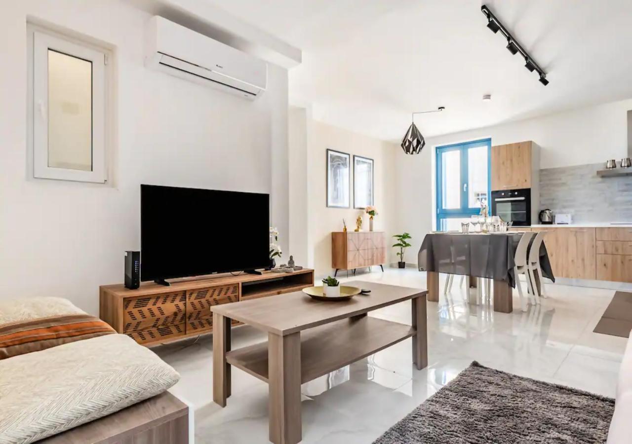 Sea View Luxury Apartment Brand New In Валетта Экстерьер фото